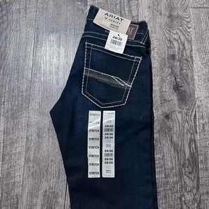 Ariat jeans men slim leg jeans 28/30